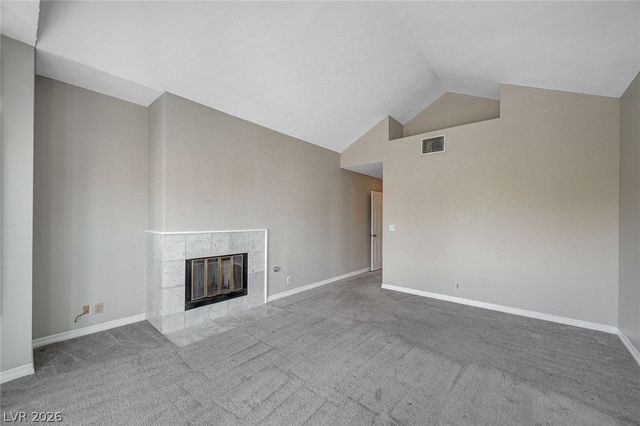 8708 Captains Place, Las Vegas, NV 89117