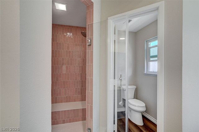 8708 Captains Place, Las Vegas, NV 89117