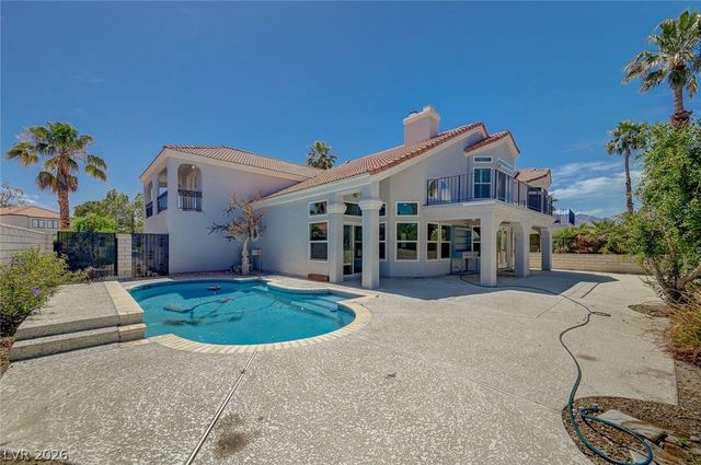 8708 Captains Place, Las Vegas, NV 89117