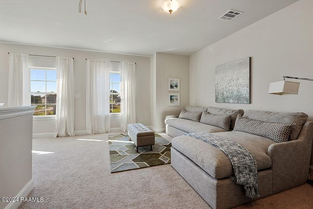 107 Canehaven Boulevard, Youngsville, LA 70592