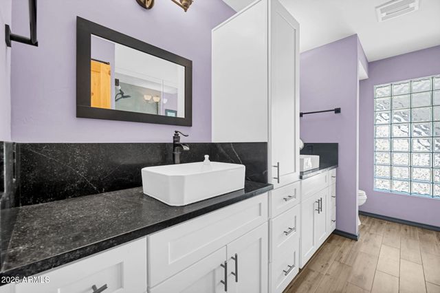 2621 E SOUTH MOUNTAIN Avenue, Phoenix, AZ 85042