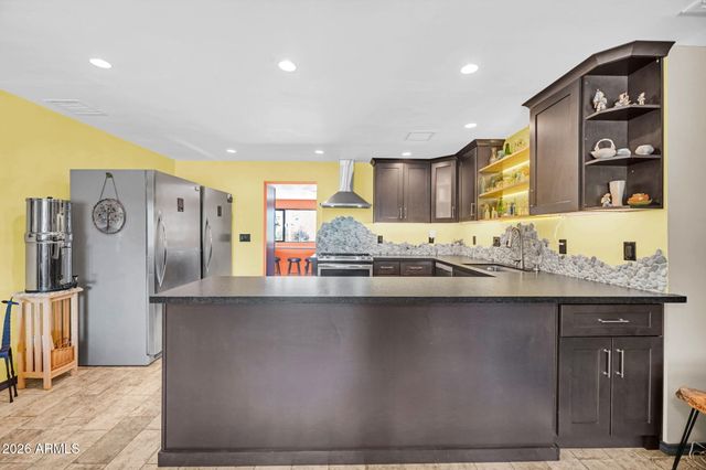 2621 E SOUTH MOUNTAIN Avenue, Phoenix, AZ 85042