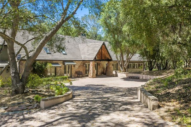 45455 Lorenz Lane, Temecula, CA 92590