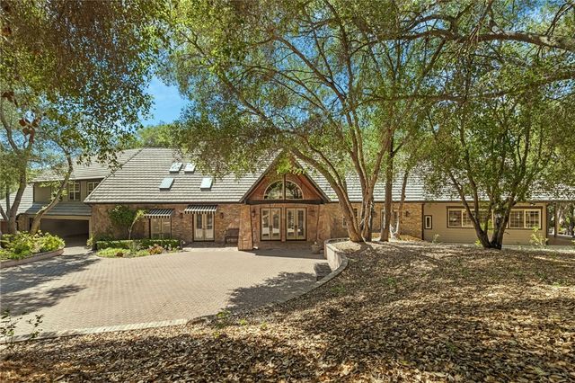 45455 Lorenz Lane, Temecula, CA 92590