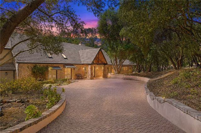 45455 Lorenz Lane, Temecula, CA 92590