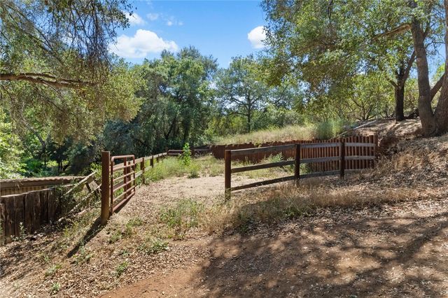 45455 Lorenz Lane, Temecula, CA 92590