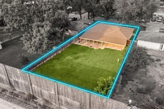 7803 Bunker Wood Lane, Houston, TX 77086