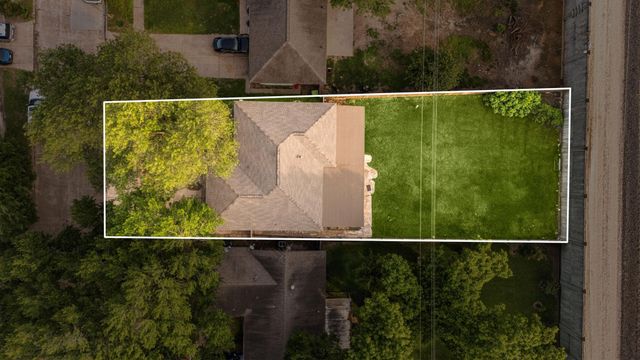 7803 Bunker Wood Lane, Houston, TX 77086