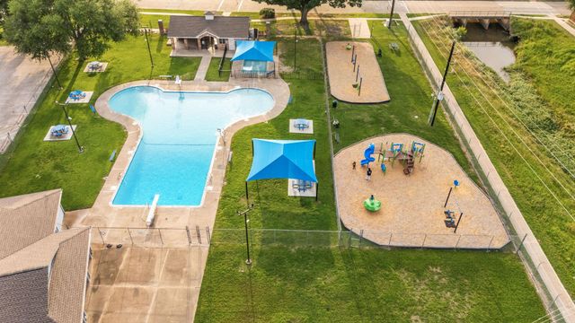 7803 Bunker Wood Lane, Houston, TX 77086