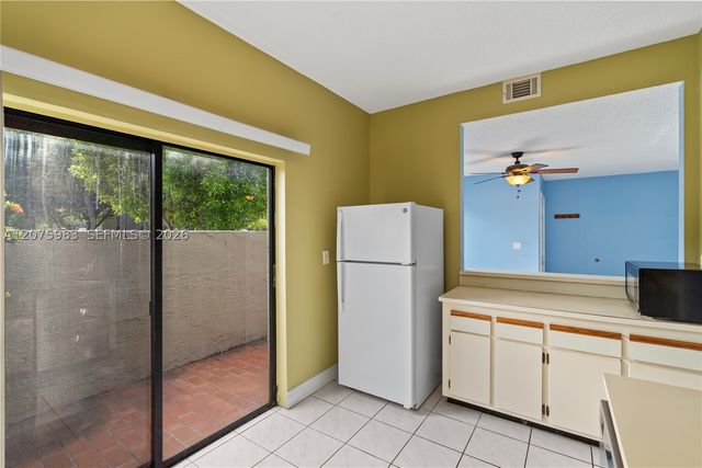 10450 SW 154th Ct 2, Miami, FL 33196