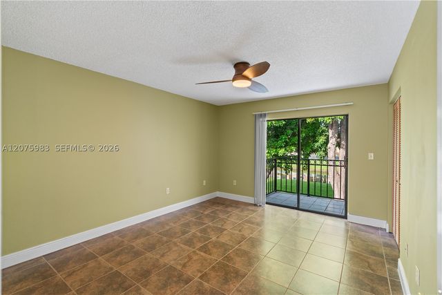 10450 SW 154th Ct 2, Miami, FL 33196