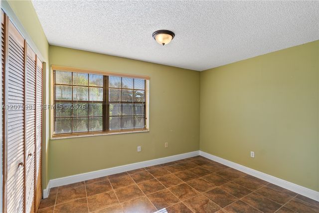 10450 SW 154th Ct 2, Miami, FL 33196