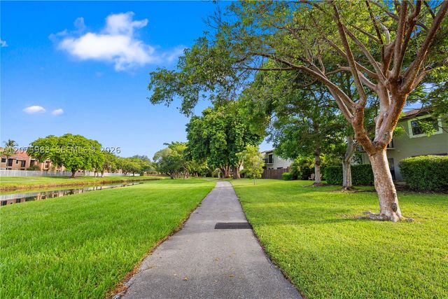 10450 SW 154th Ct 2, Miami, FL 33196