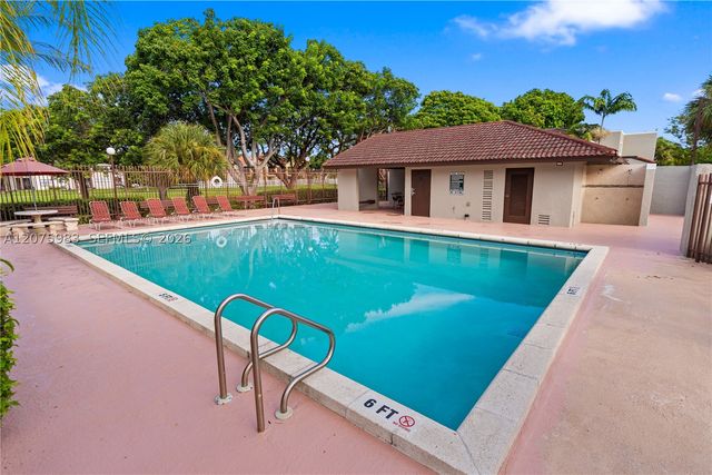 10450 SW 154th Ct 2, Miami, FL 33196