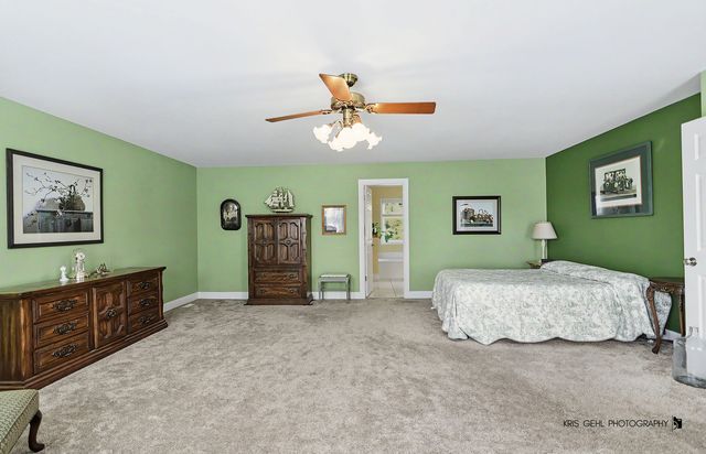 1402 Benton Road, Lake Villa, IL 60046