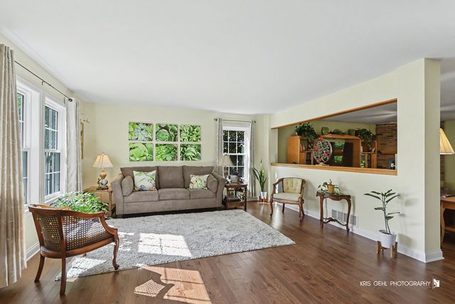 1402 Benton Road, Lake Villa, IL 60046