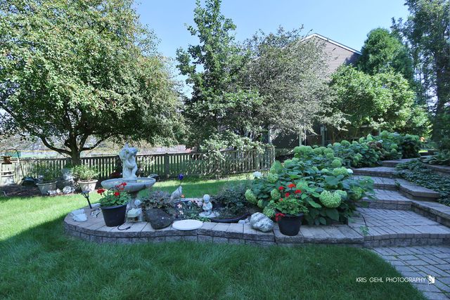 1402 Benton Road, Lake Villa, IL 60046