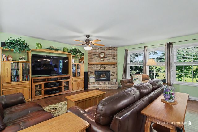 1402 Benton Road, Lake Villa, IL 60046