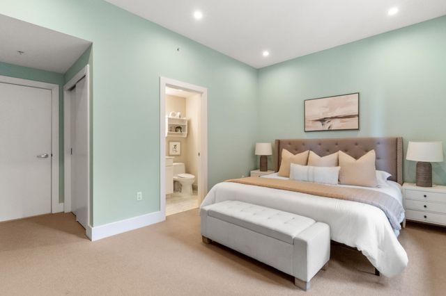 70 Lincoln St L219, Boston, MA 02111