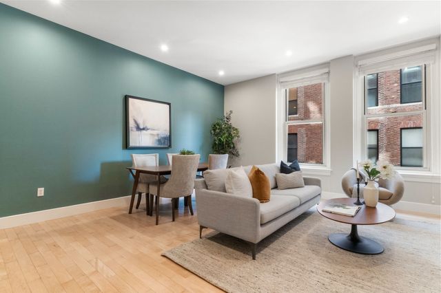 70 Lincoln St L219, Boston, MA 02111