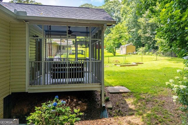 6150 Shallow Wood Lane, Douglasville, GA 30135