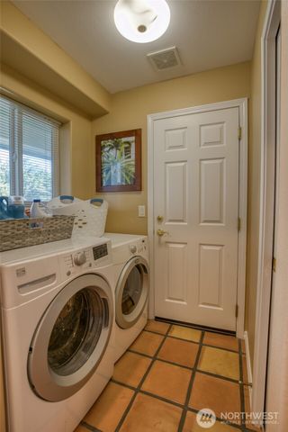 27 Ocean Lane, Copalis Beach, WA 98535