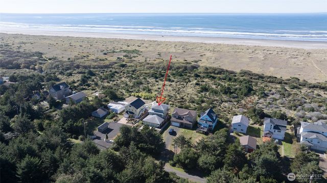 27 Ocean Lane, Copalis Beach, WA 98535