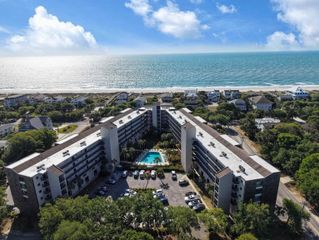 423 Parker Dr. # 414, Pawleys Island, SC 29585