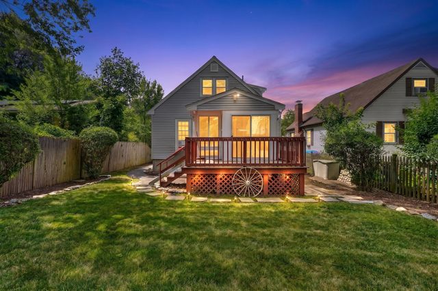 14 Centre Lane, Boston, MA 02132