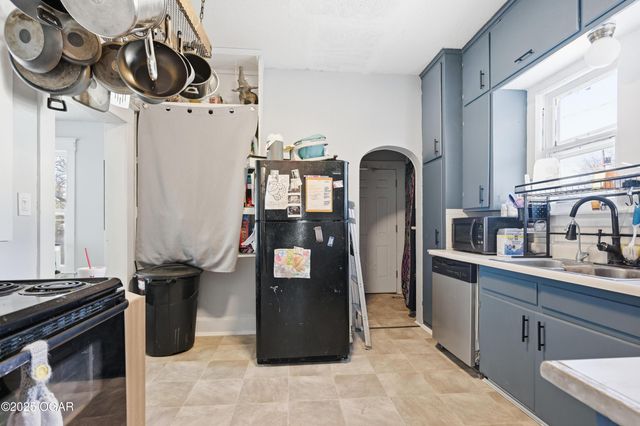 528 N Sergeant Avenue, Joplin, MO 64801