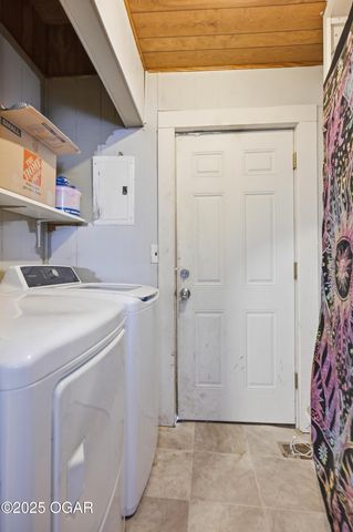 528 N Sergeant Avenue, Joplin, MO 64801