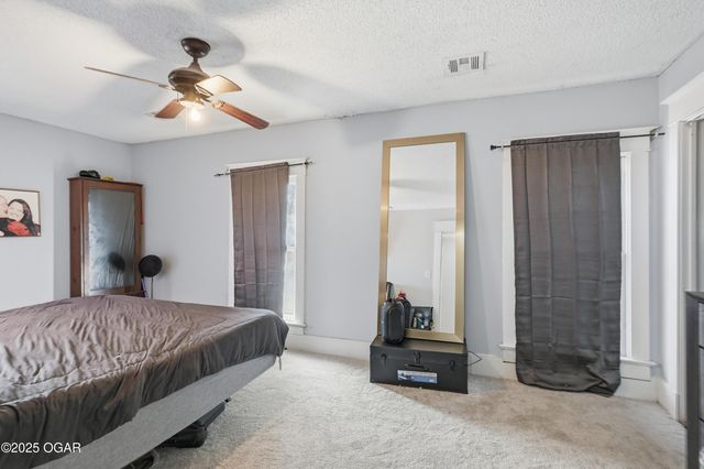 528 N Sergeant Avenue, Joplin, MO 64801