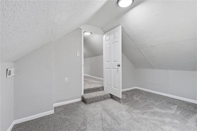 4115 E Linwood Boulevard, Kansas City, MO 64128