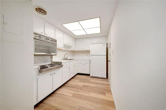 1700 SE 15th Street 310, Fort Lauderdale, FL 33316