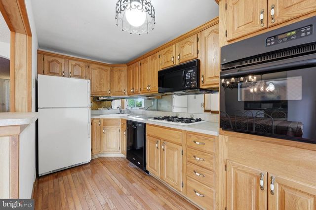 435 SEVEN OAKS DR, Clifton Heights, PA 19018