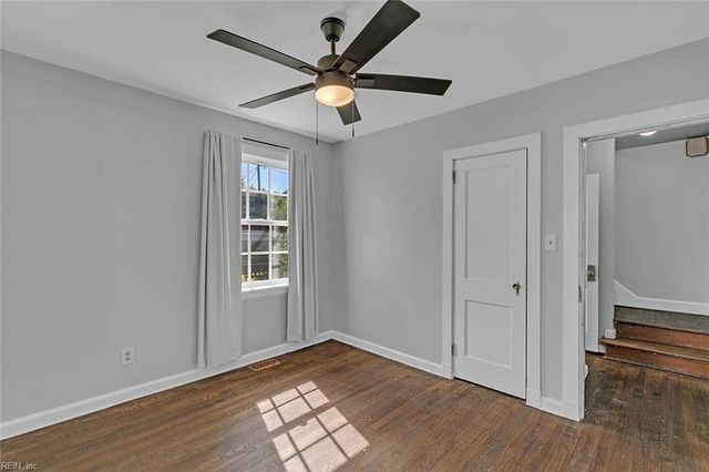36 Davis AVE, Newport News, VA 23601
