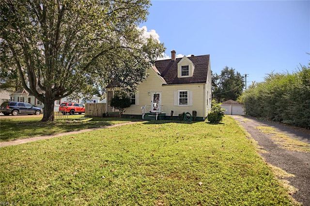 36 Davis AVE, Newport News, VA 23601