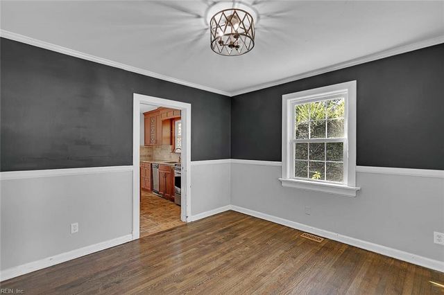36 Davis AVE, Newport News, VA 23601