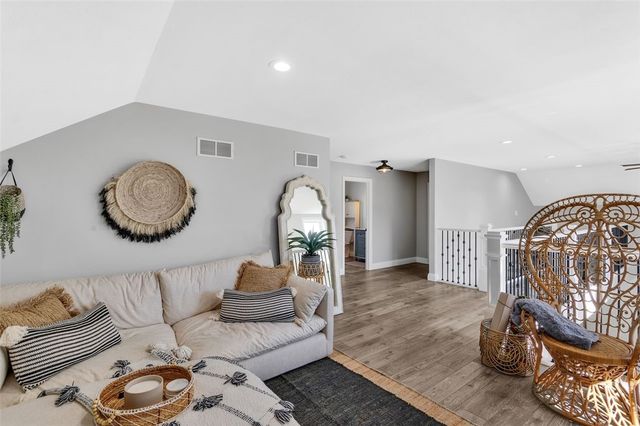 2460 Chapel Rd, Brighton Twp, PA 15009