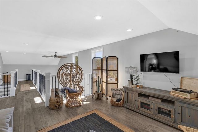 2460 Chapel Rd, Brighton Twp, PA 15009