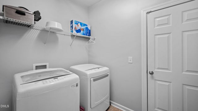 123 Cobalt Creek Way, Holly Springs, NC 27540