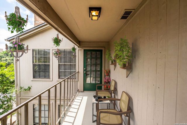 7711 Callaghan Rd Apt 805, San Antonio, TX 78229