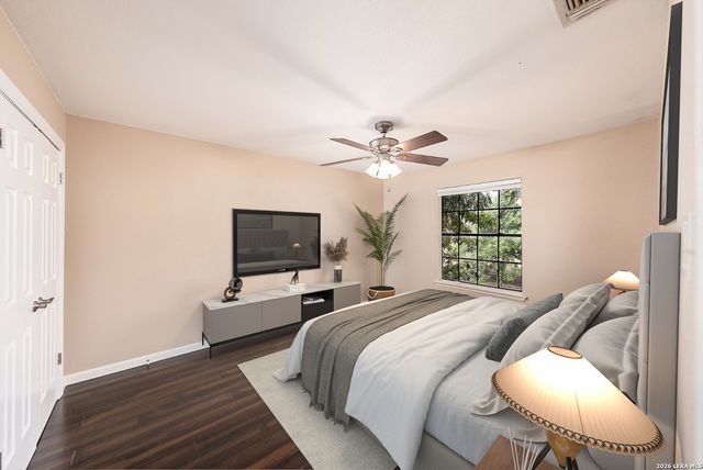 7711 Callaghan Rd Apt 805, San Antonio, TX 78229