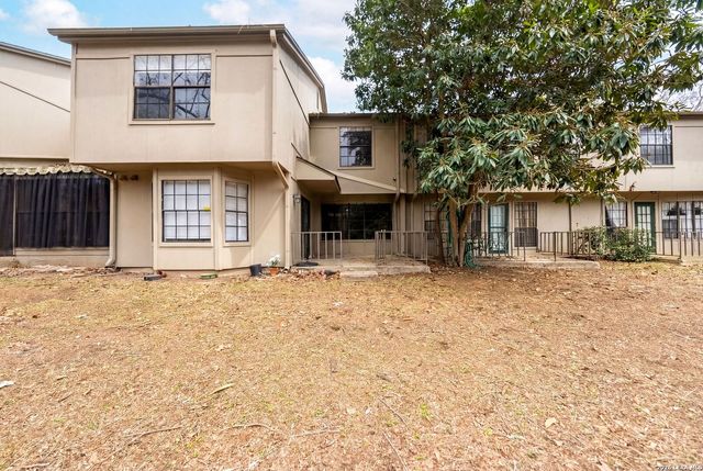 7711 Callaghan Rd Apt 805, San Antonio, TX 78229