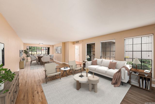 7711 Callaghan Rd Apt 805, San Antonio, TX 78229