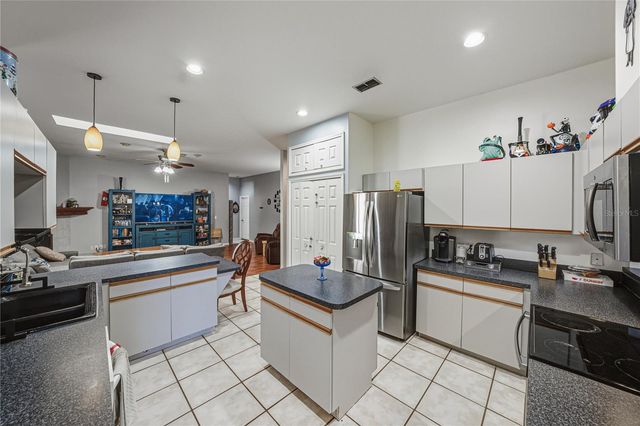 3926 MEADOWLARK COURT, Land O Lakes, FL 34639