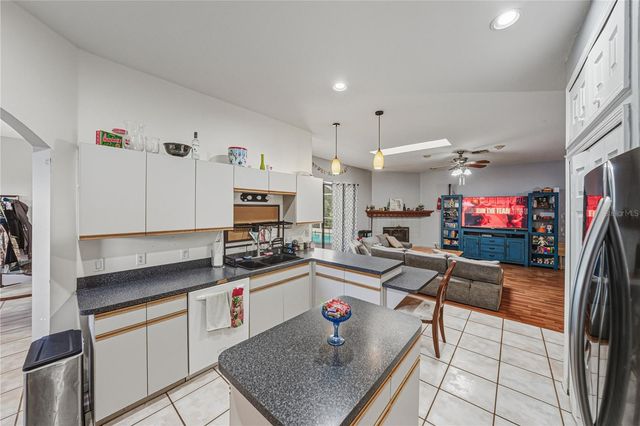 3926 MEADOWLARK COURT, Land O Lakes, FL 34639