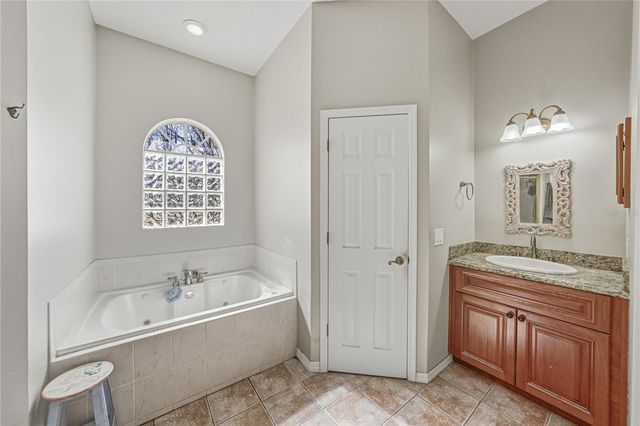 3926 MEADOWLARK COURT, Land O Lakes, FL 34639