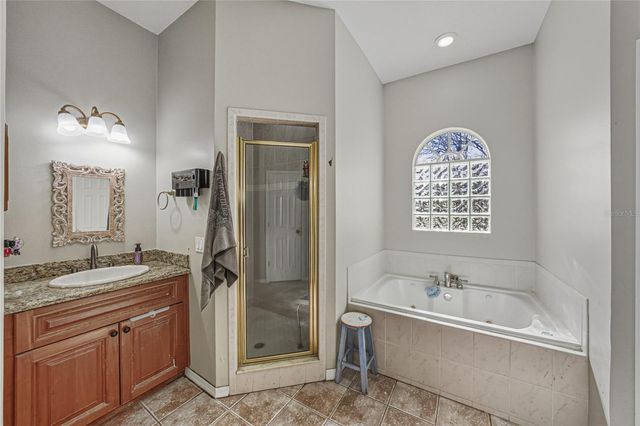 3926 MEADOWLARK COURT, Land O Lakes, FL 34639