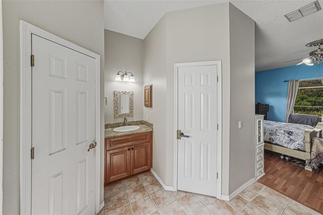 3926 MEADOWLARK COURT, Land O Lakes, FL 34639